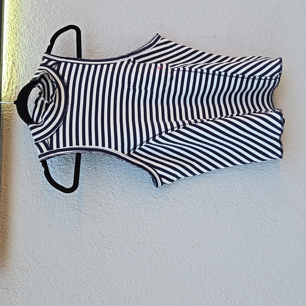 Pilcro Sleevless Mockneck Ribbed Knit